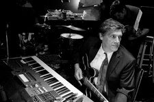 Andy Paley in 2010. He played many roles over an ever-evolving career that involved singing, songwriting and producing.